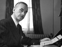Thomas Mann: Sastrawan Jerman yang Suaranya Masih Menggema dalam Politik dan Etika Modern